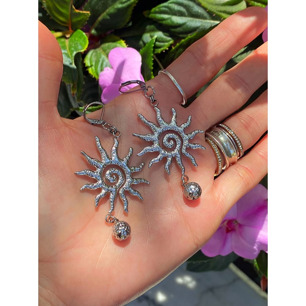 HAMMERED SUN EARRINGS