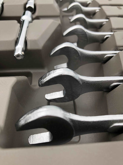 95 Piece Mechanics Tool Set in Metric and SAE for Small Engine, Mechanical and General Repairs – DT1242