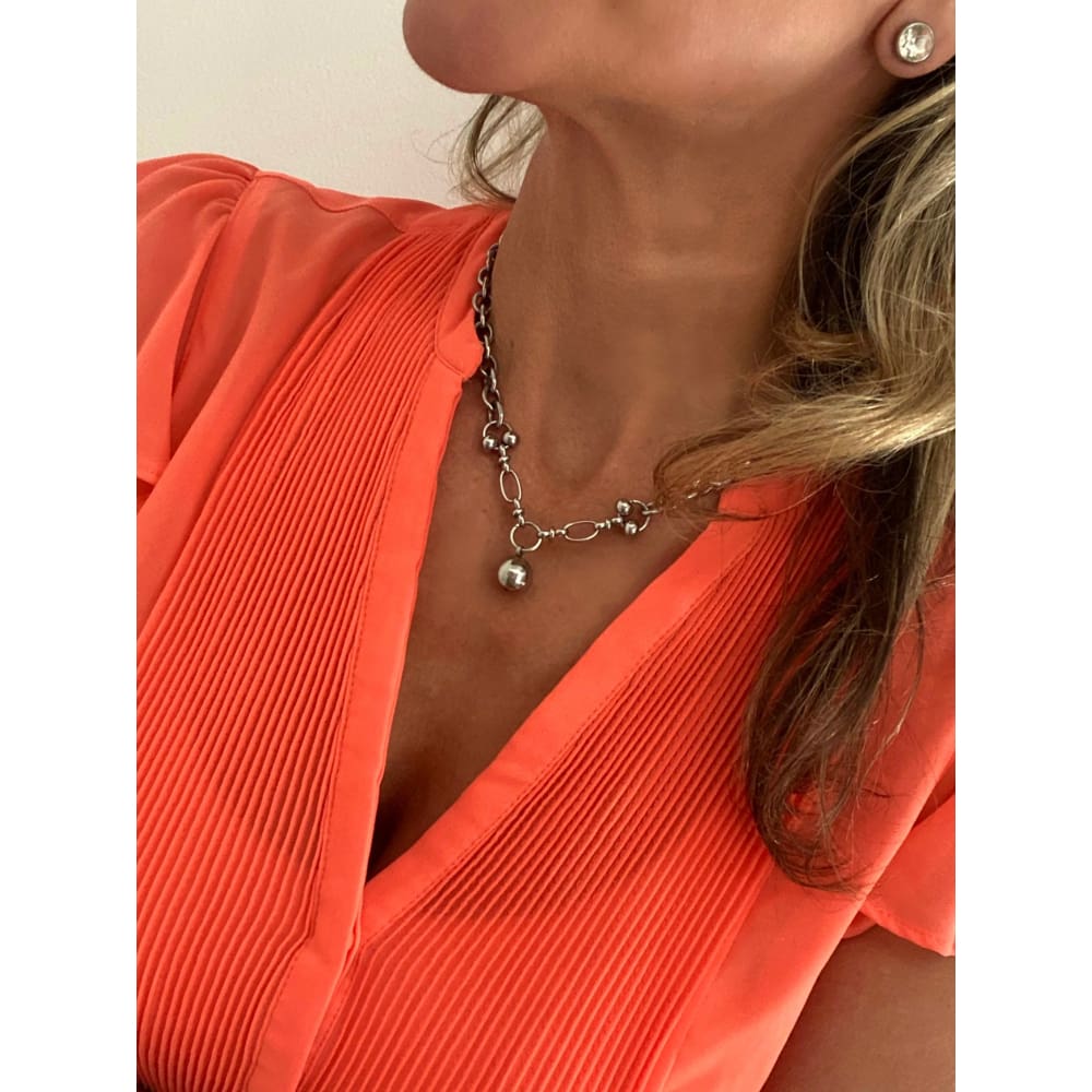 LOBERO CHARM CHOKER