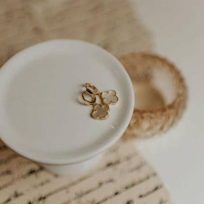 Elizabeth Clover Earrings