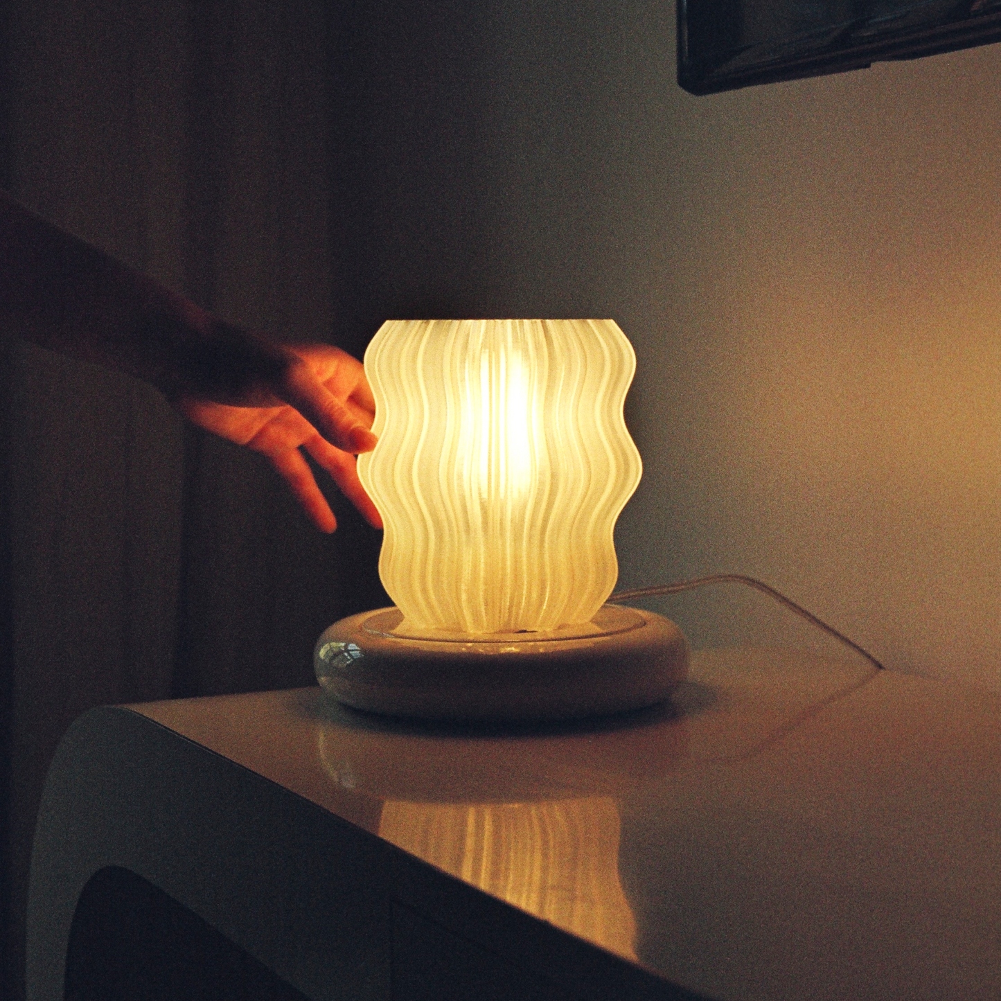 Mini Wavy Lamp