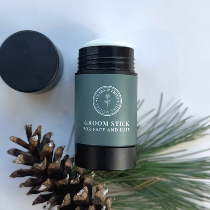 Groom Stick