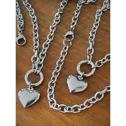 SOFIA HEART NECKLACE