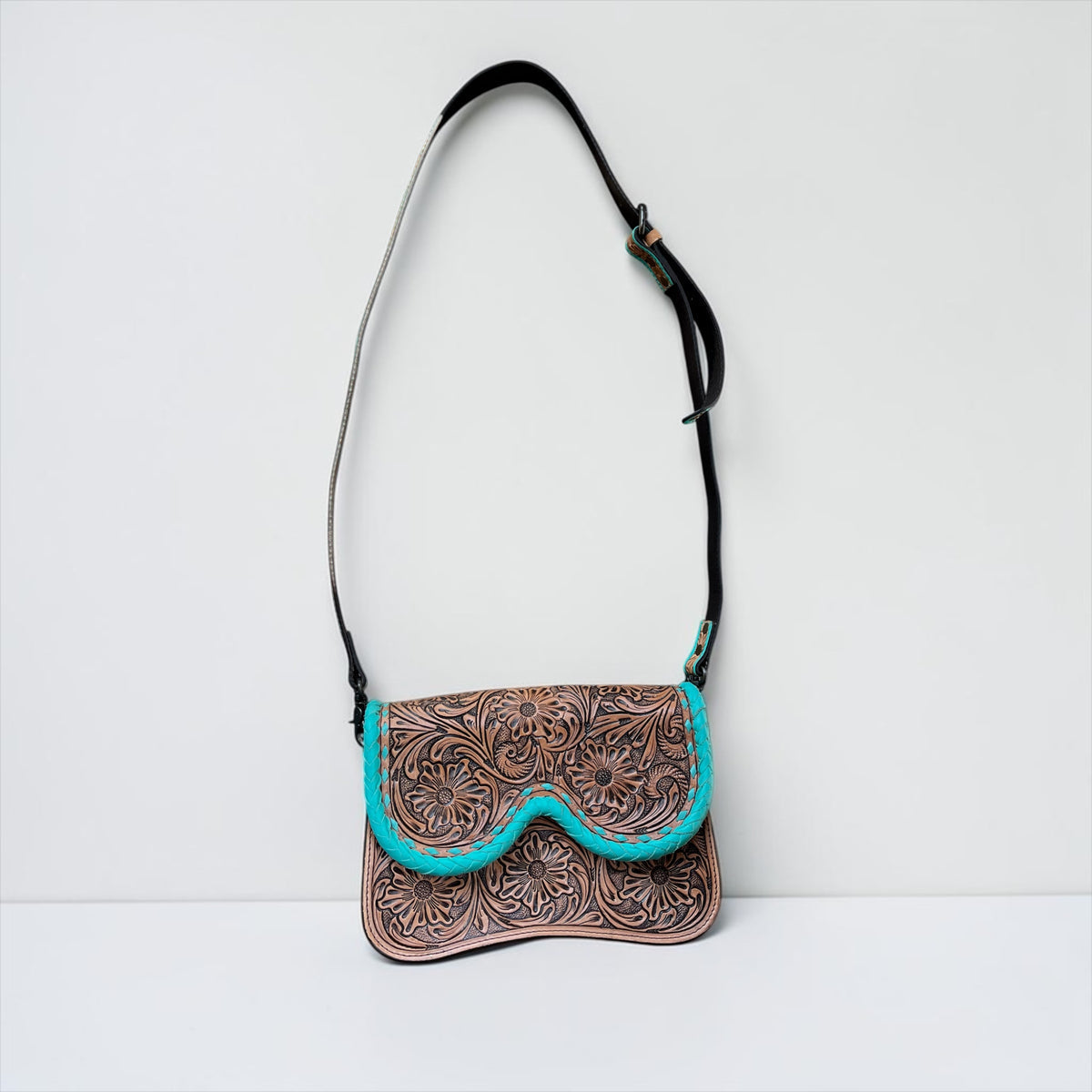 TAN/TURQUOISE TOOLED LEATHER CROSSBODY BAG