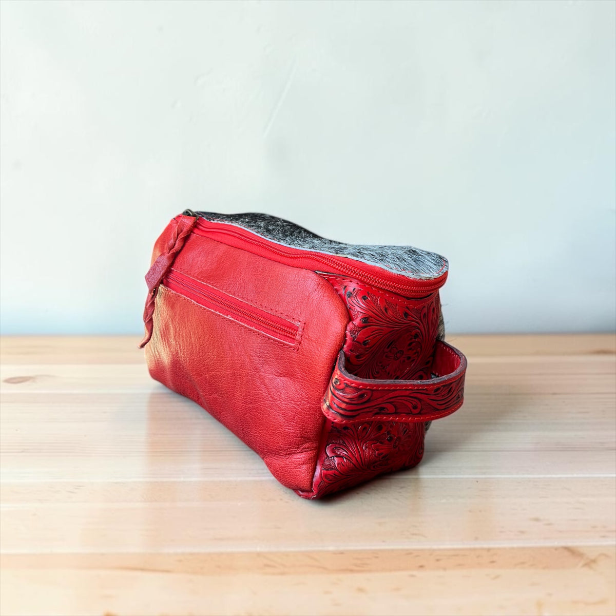 COWHIDE & LEATHER MAKEUP BAG