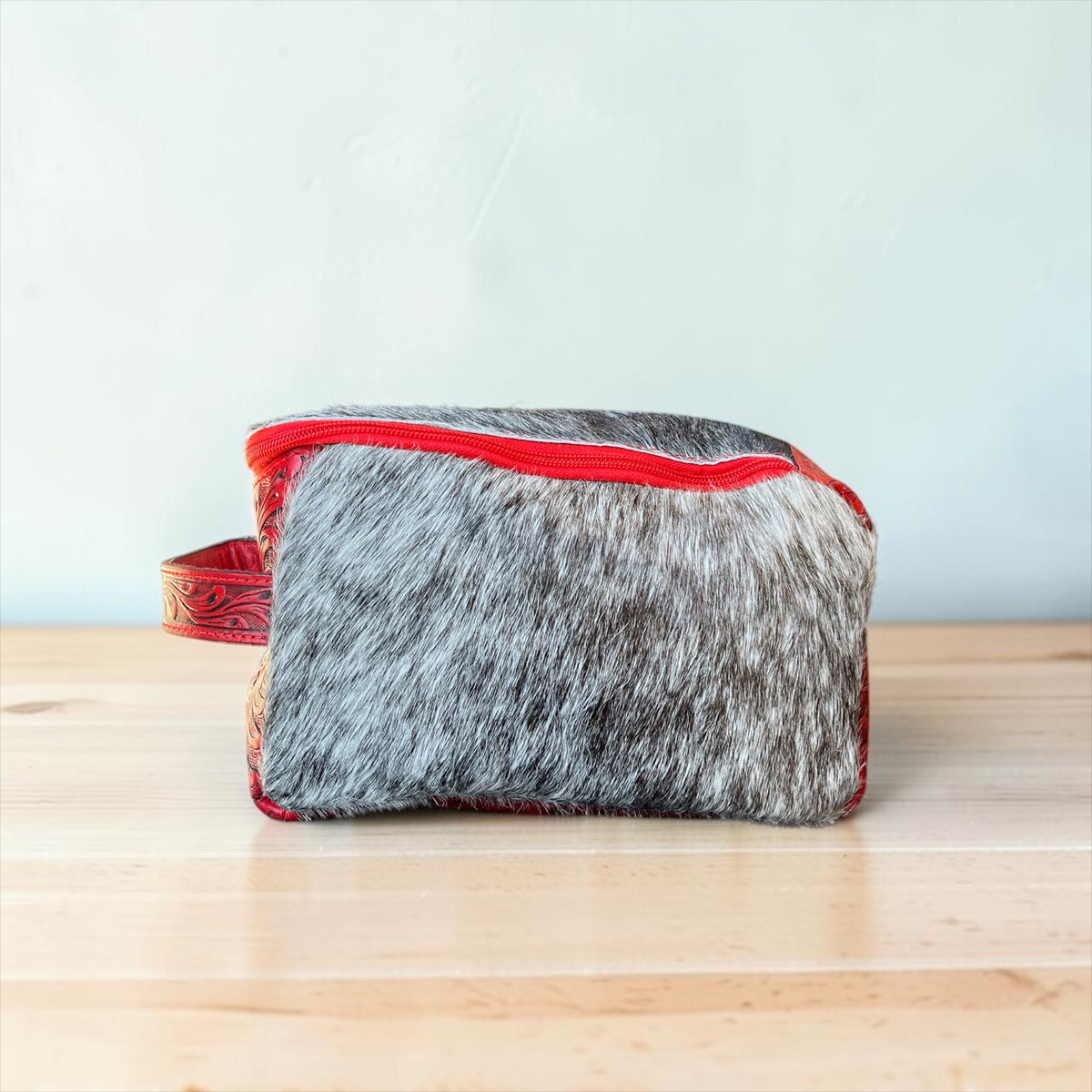 COWHIDE & LEATHER MAKEUP BAG