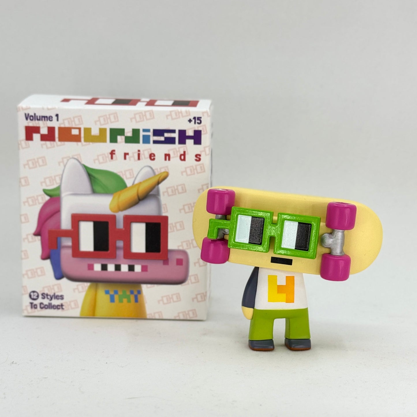 Nounish Friends Sealed Display Case