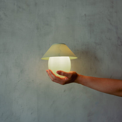 Scoop Lamp