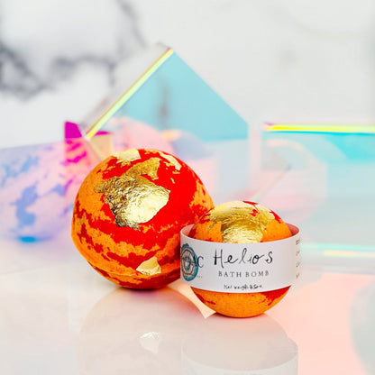 Helios Bath Bomb – Redwood, Coconut, Jasmine & Saffron 4.5oz/10oz