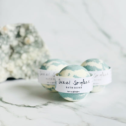 Sweet Somber Bath Bomb – Ylang Ylang, Jasmine & Lavender 4.5oz/10oz