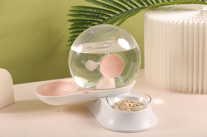 Pet Life ® 'Auto-Myst' Snail Shaped 2-in-1 Automated Gravity Pet Filtered Water Dispenser and Food Bowl