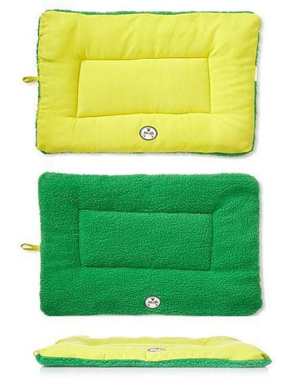 Pet Life ® 'Eco-Paw' Reversible Eco-Friendly Recyclabled Polyfill Fashion Designer Pet Dog Bed Mat Lounge
